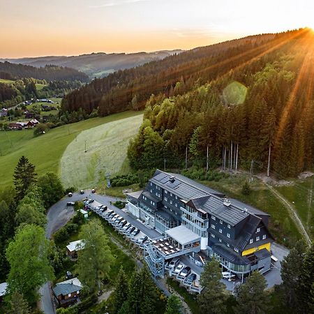 Spa Hotel Lanterna Velké Karlovice Eksteriør billede