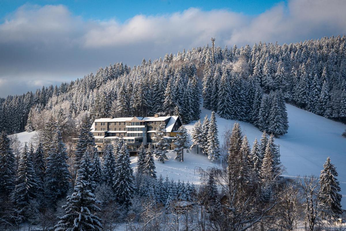 Spa Hotel Lanterna Velké Karlovice Eksteriør billede