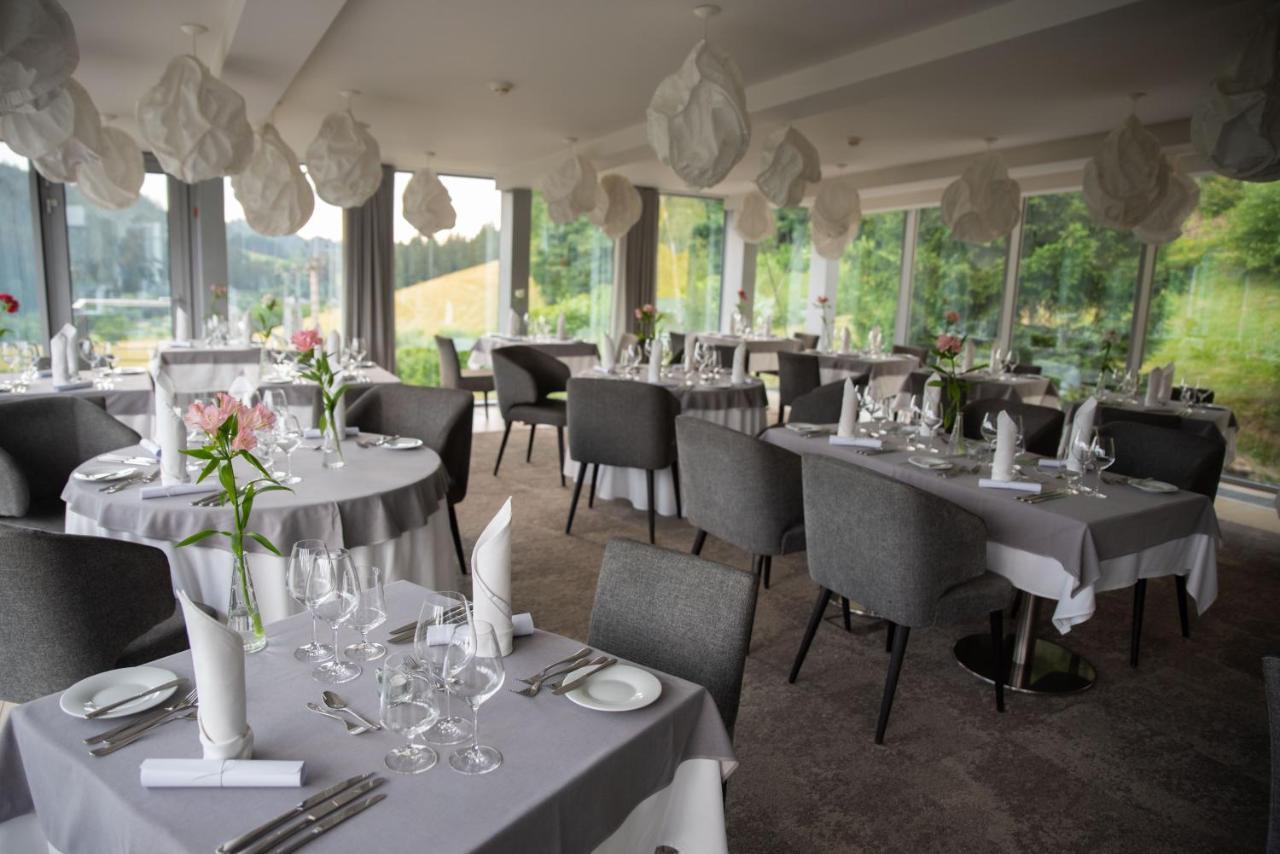 Spa Hotel Lanterna Velké Karlovice Eksteriør billede